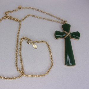 Avon Juliet Jade Green Cross Pendant Necklace 26" L 1970s